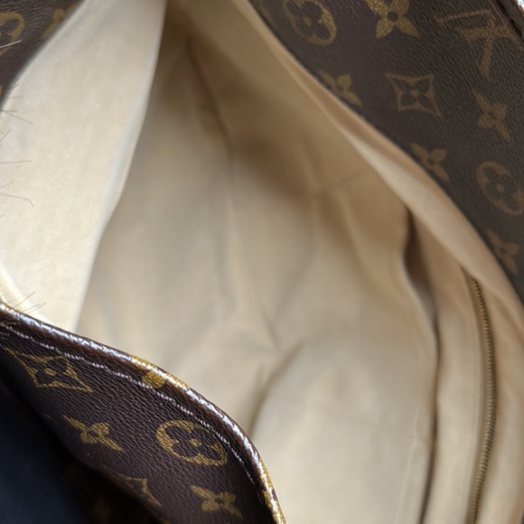 Louis Vuitton authentic Artsy MM - Picture 6 of 14